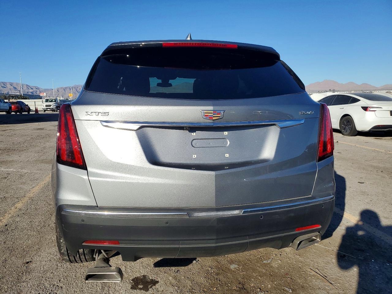 2025 CADILLAC XT5