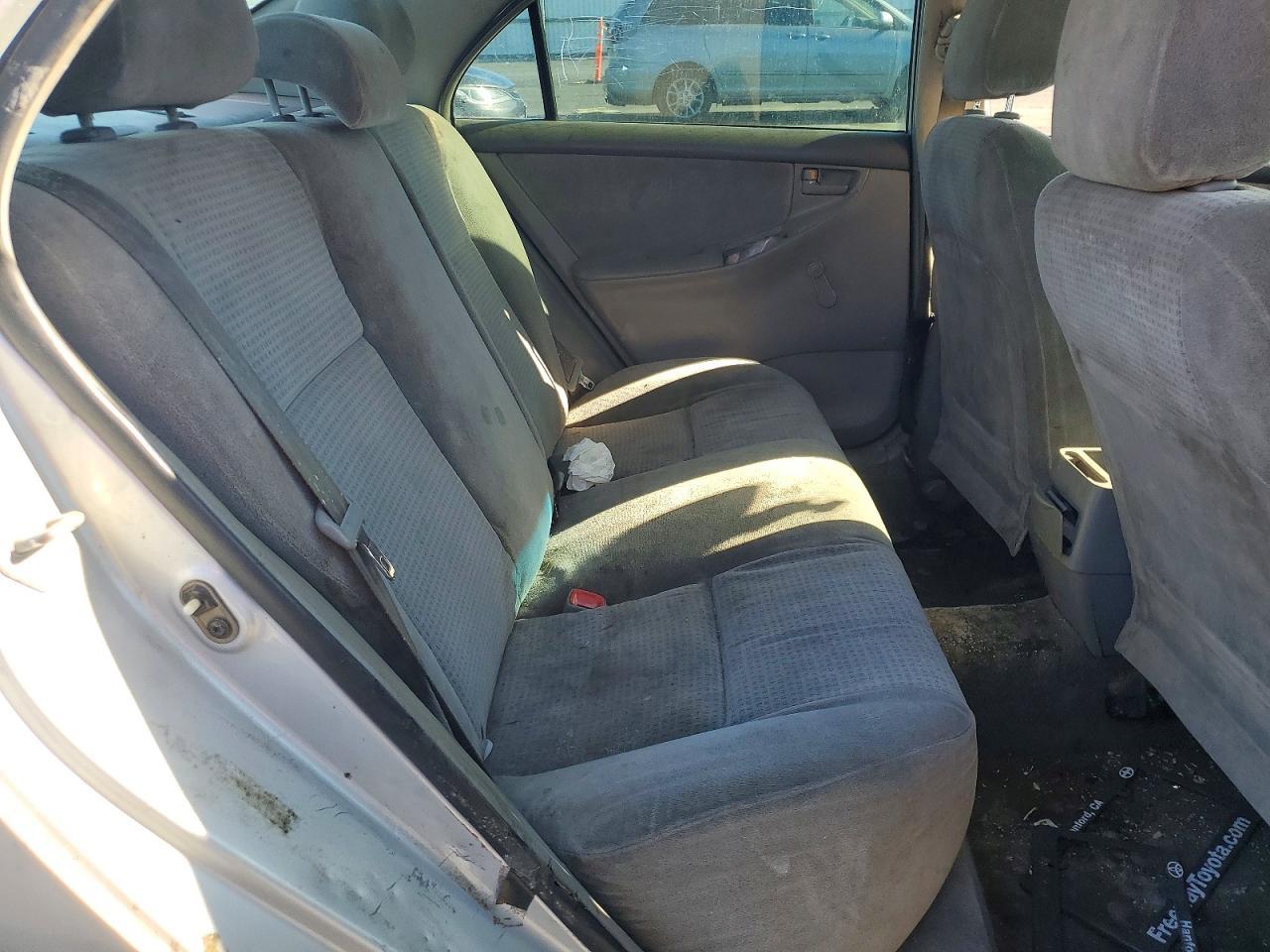 2005 TOYOTA COROLLA