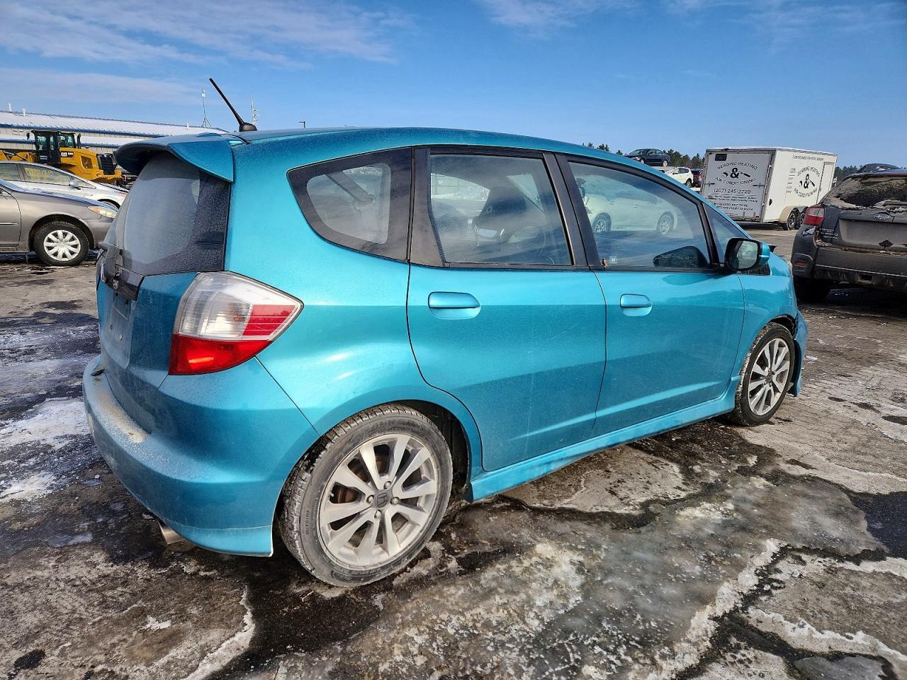 2012 HONDA FIT