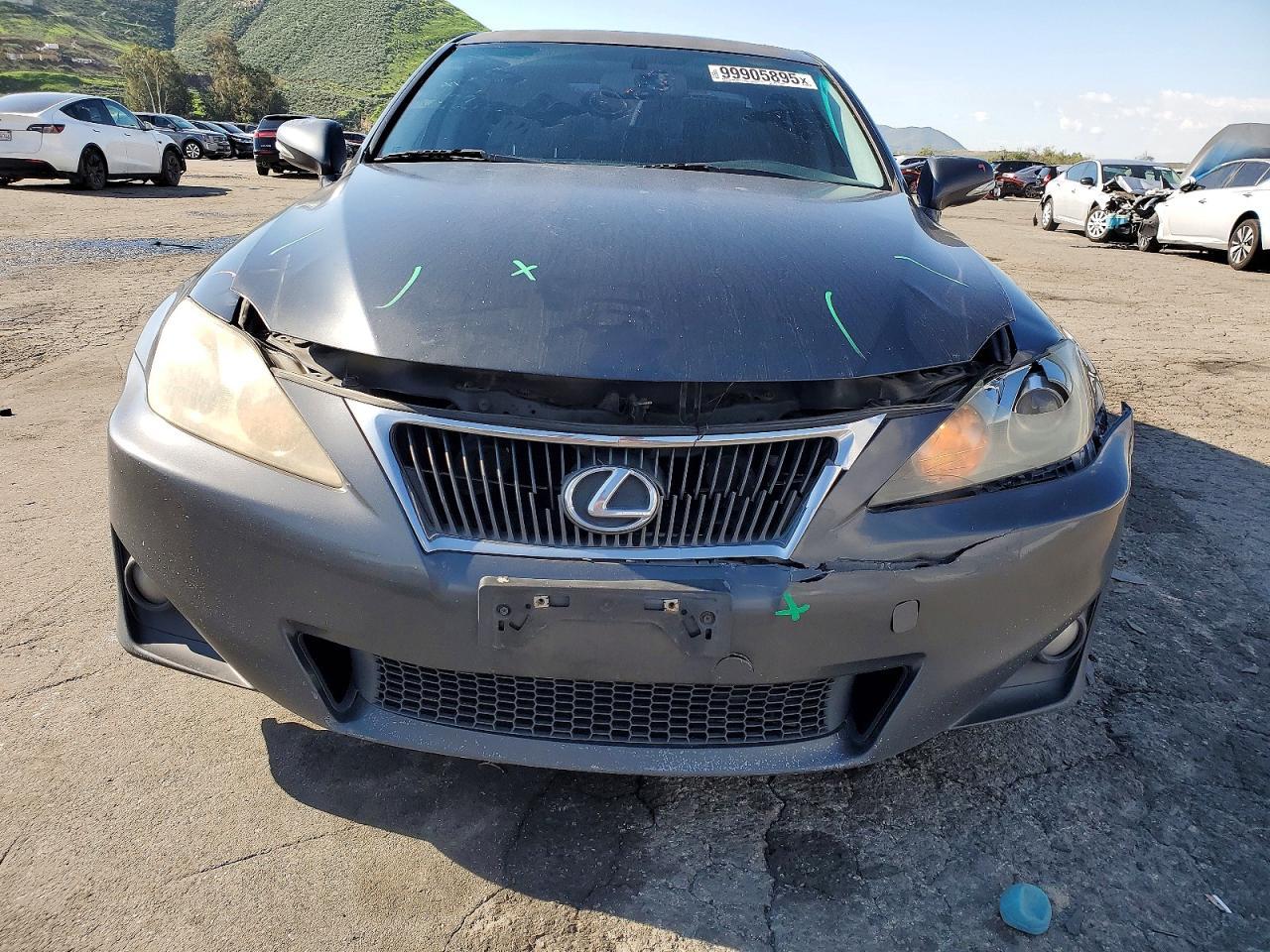 2011 LEXUS IS 250