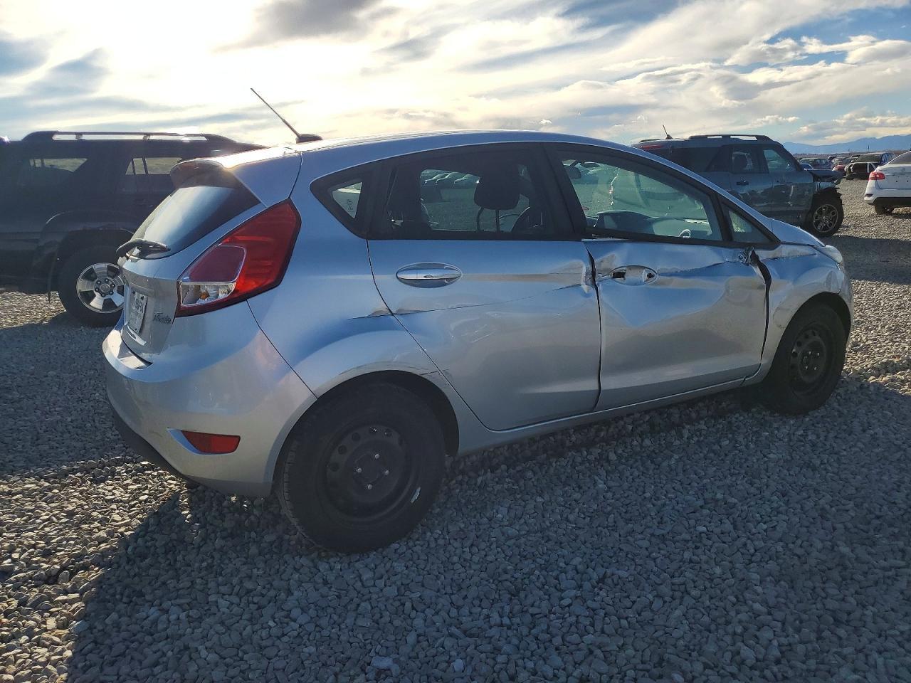 2017 FORD Fiesta
