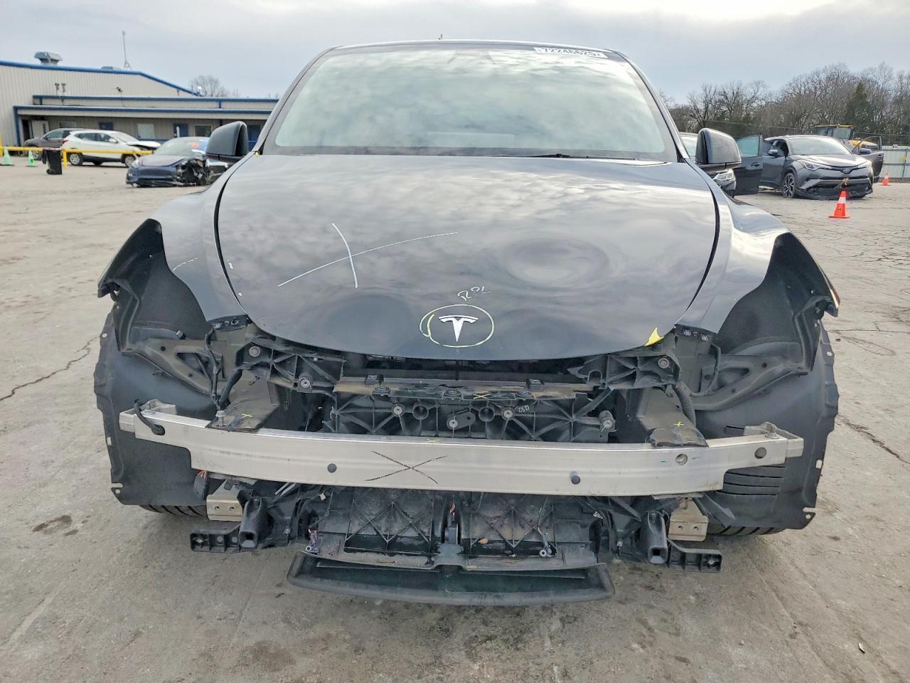 2022 TESLA MODEL Y