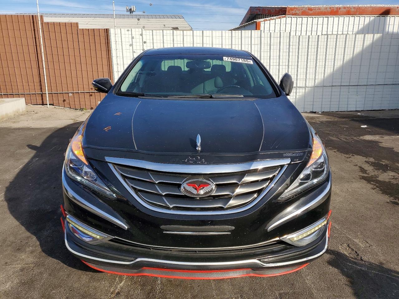 2011 HYUNDAI SONATA