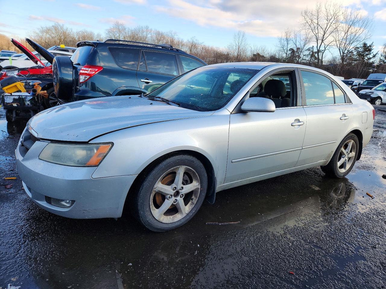 2008 HYUNDAI SONATA