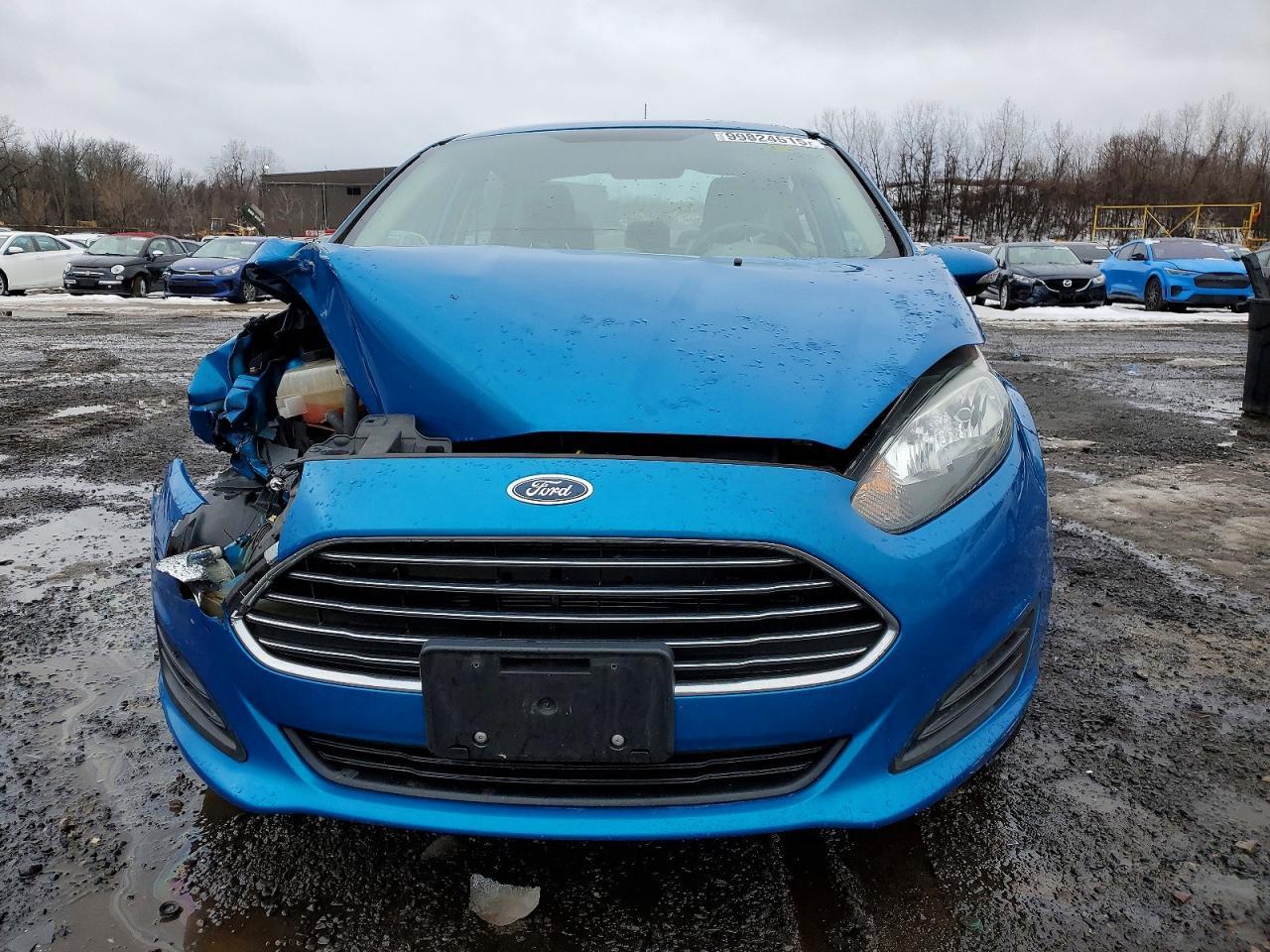 2016 FORD Fiesta