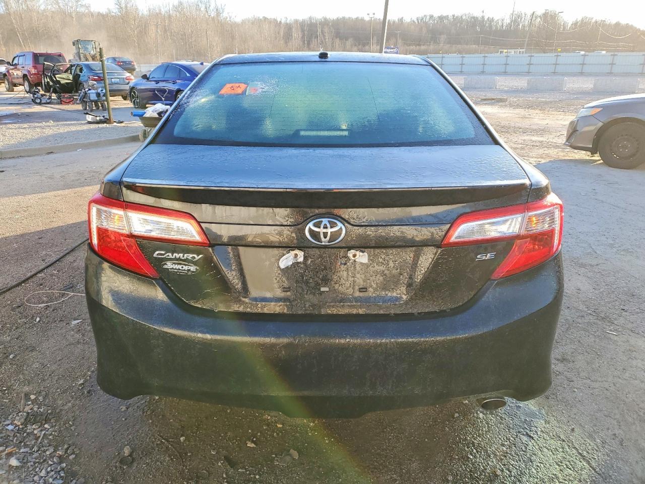 2012 TOYOTA CAMRY