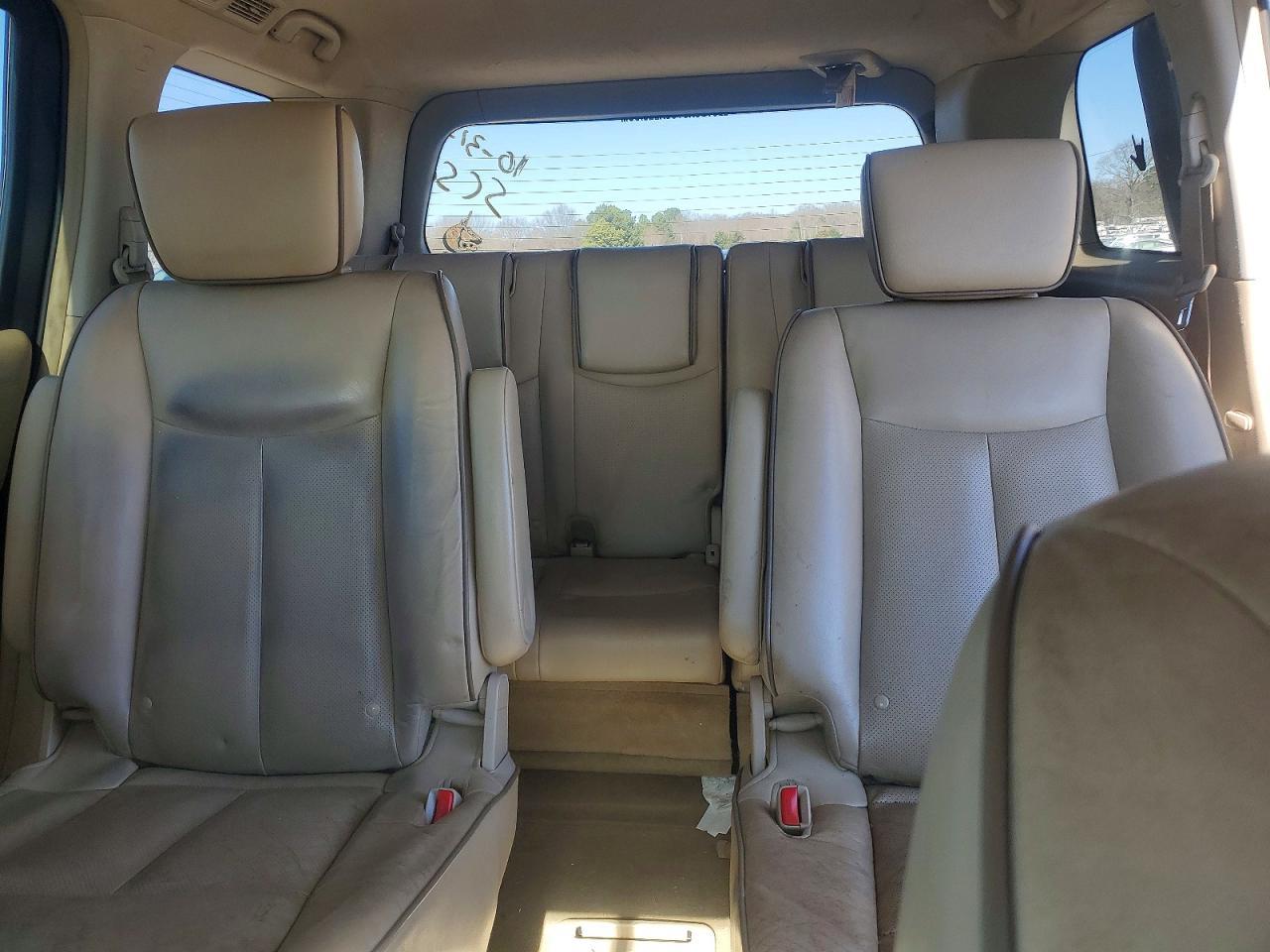 2013 NISSAN Quest