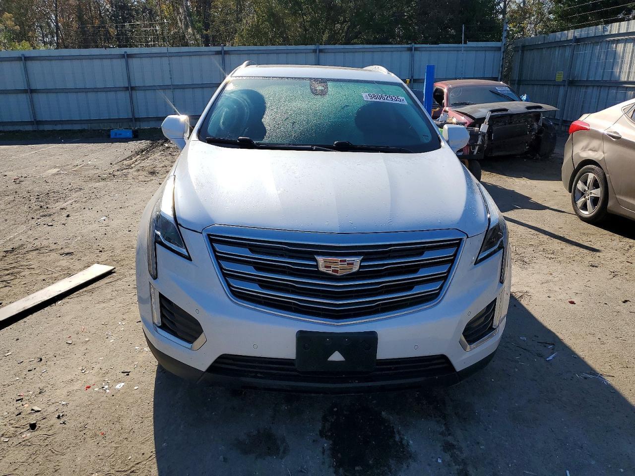 2018 CADILLAC XT5