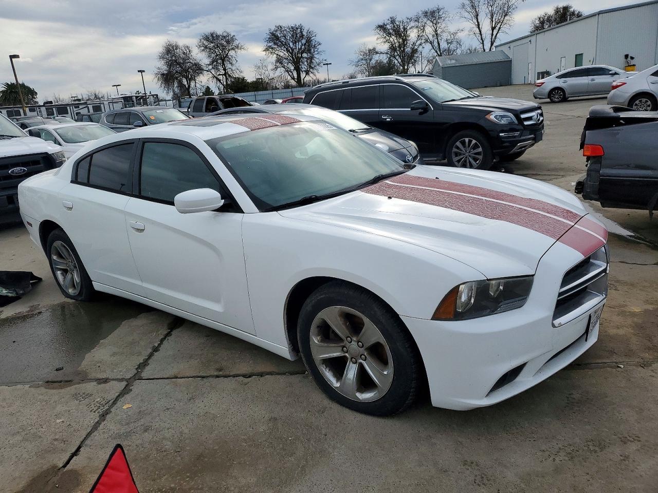 2013 DODGE CHARGER