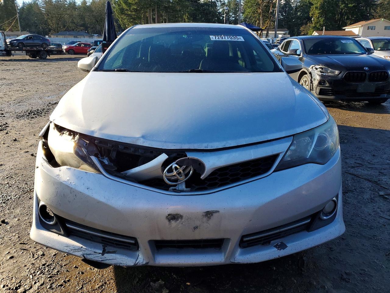2014 TOYOTA CAMRY