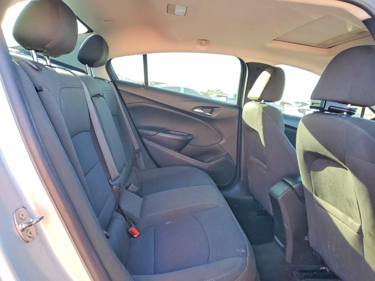 2016 CHEVROLET CRUZE