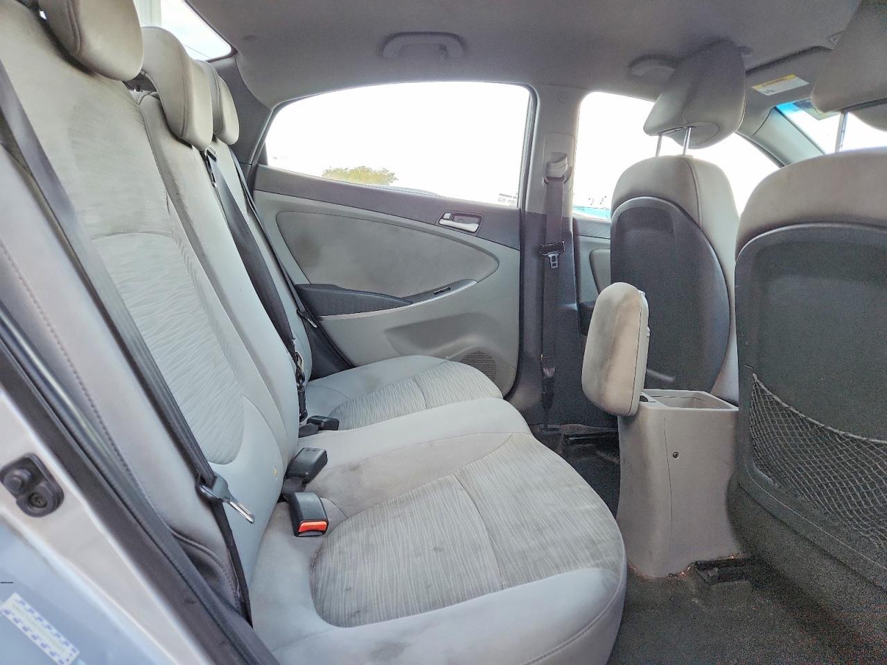 2016 HYUNDAI ACCENT