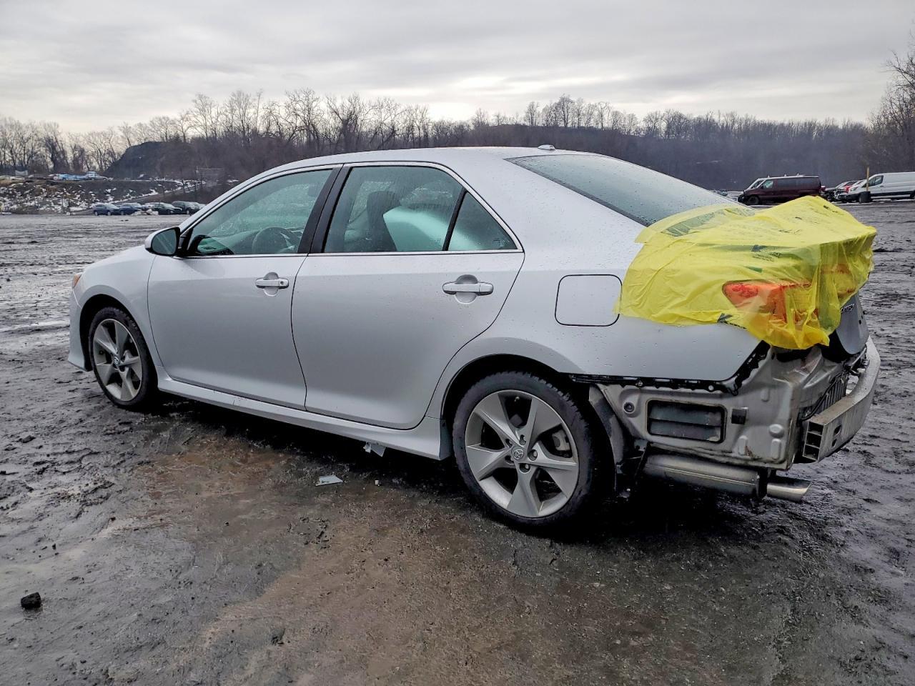 2013 TOYOTA CAMRY