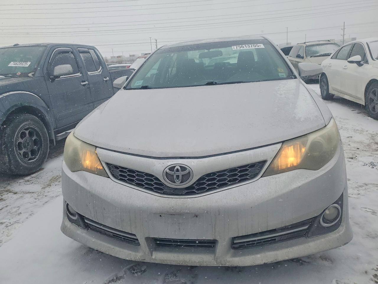 2013 TOYOTA CAMRY