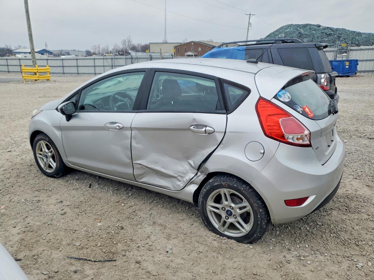 2018 FORD Fiesta