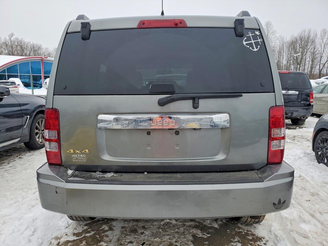 2012 JEEP Liberty