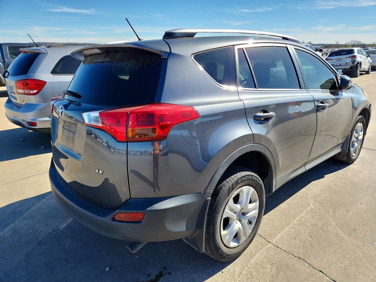 2015 TOYOTA RAV4