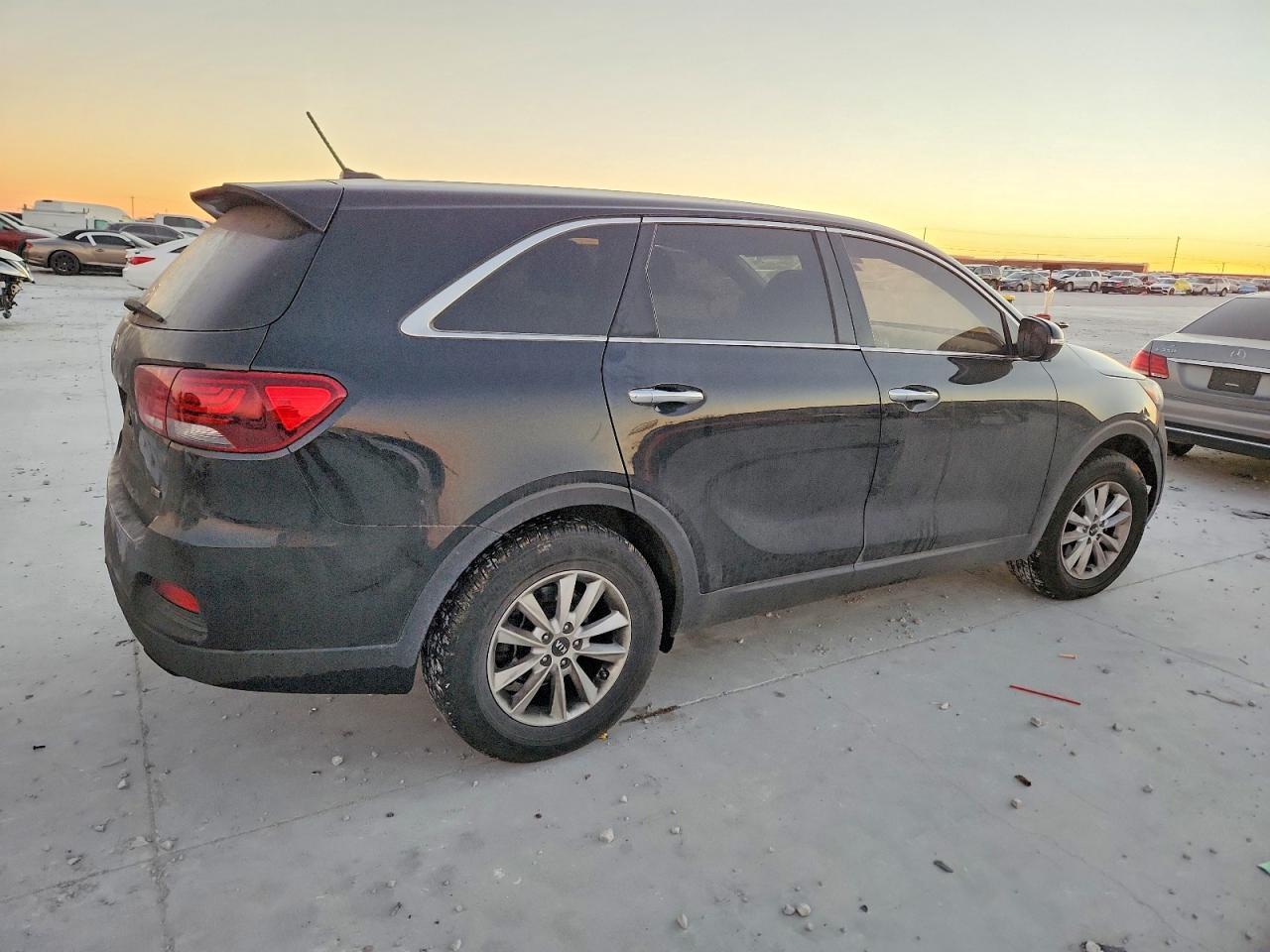 2019 KIA SORENTO