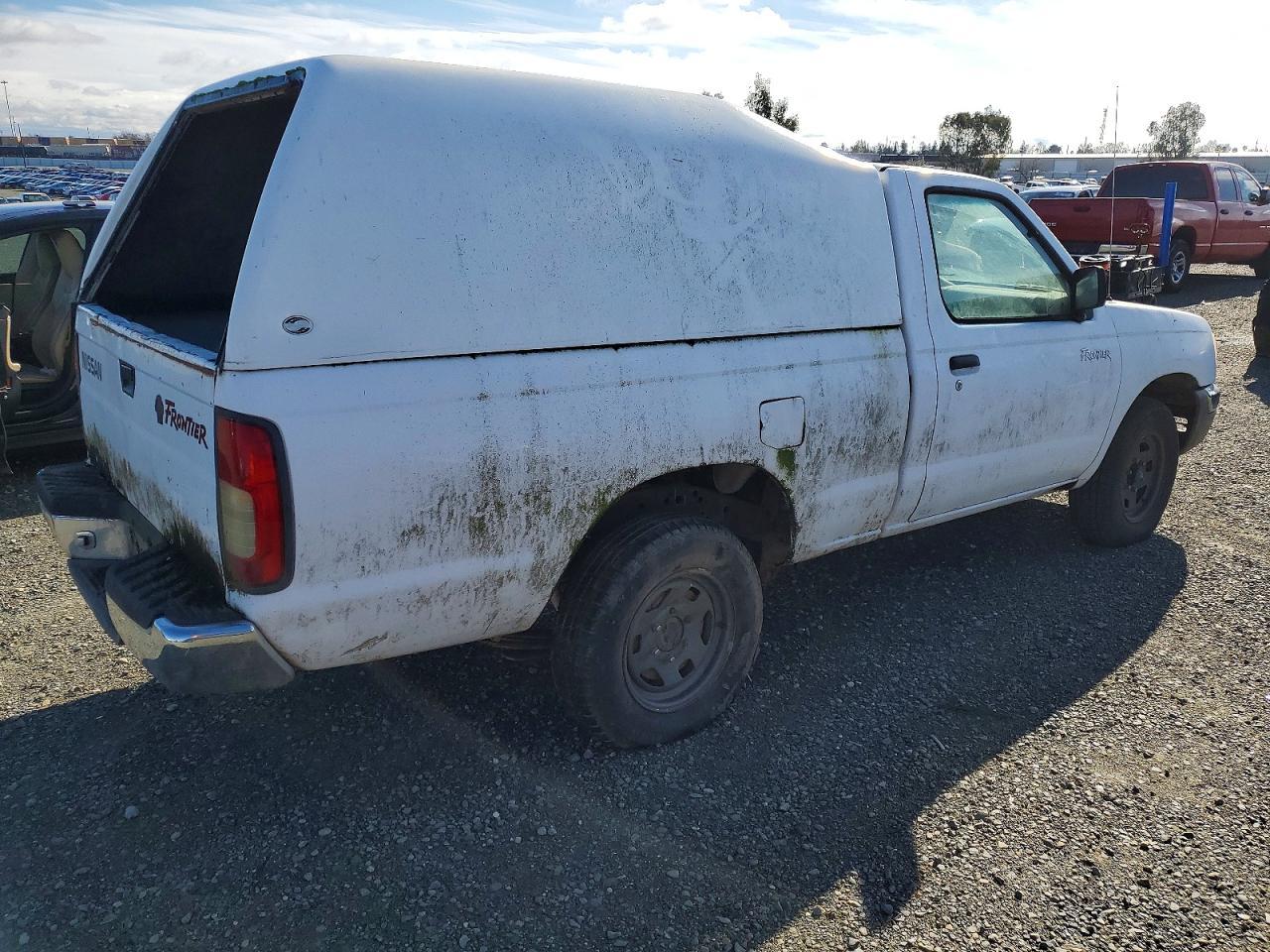 2000 NISSAN Frontier