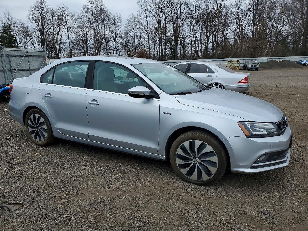 2016 VOLKSWAGEN JETTA