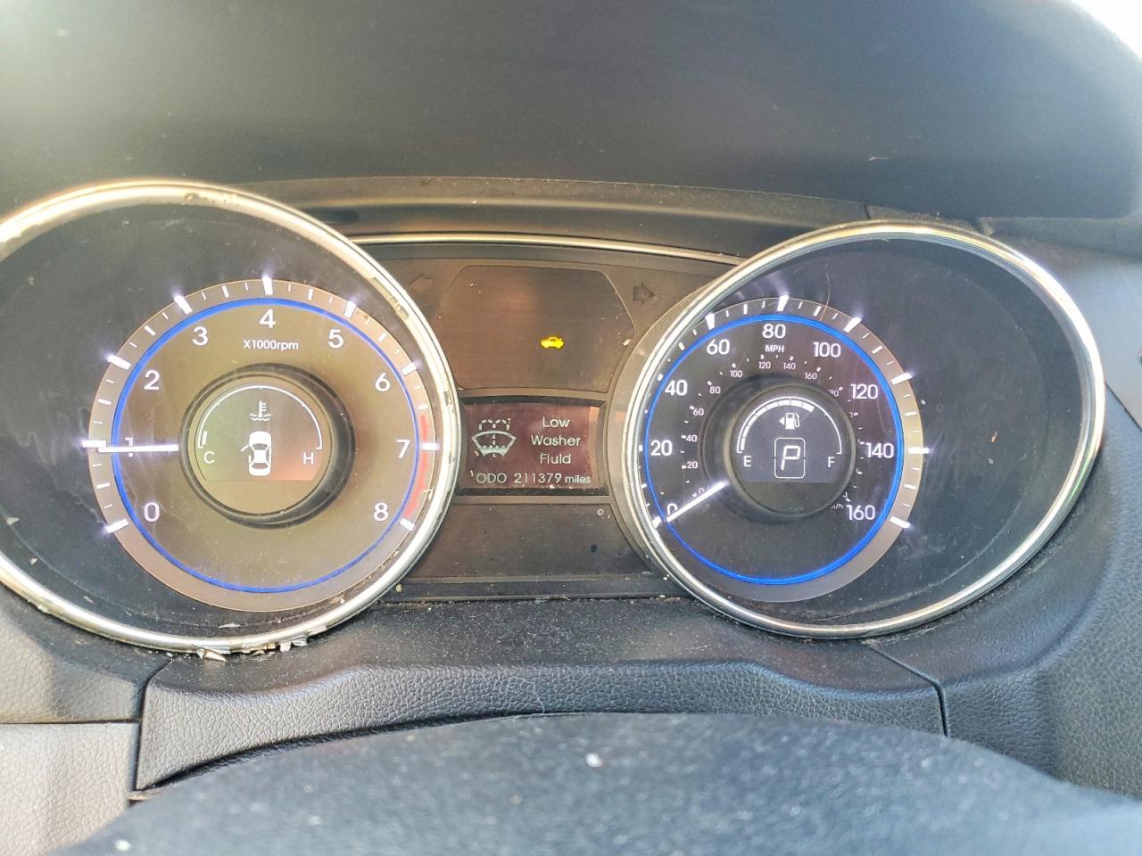 2011 HYUNDAI SONATA