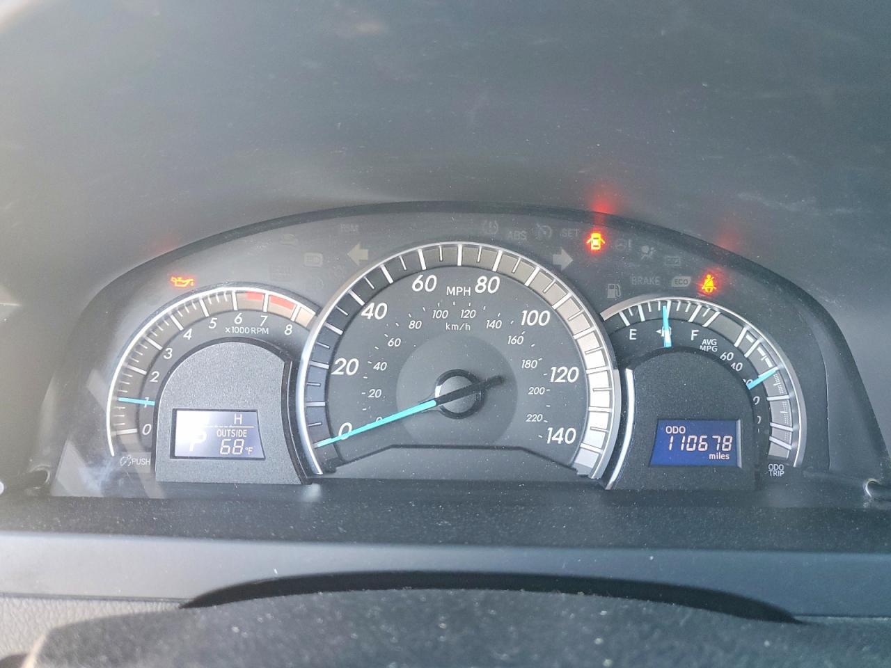 2014 TOYOTA CAMRY