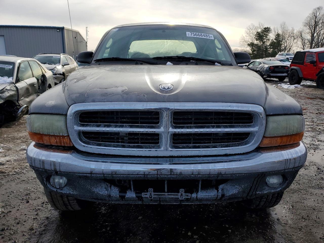 2002 DODGE Dakota