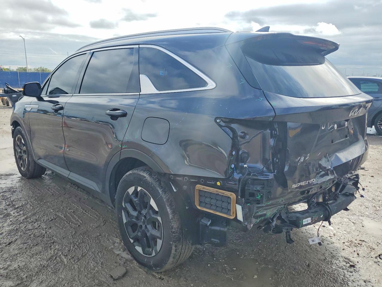 2025 KIA SORENTO