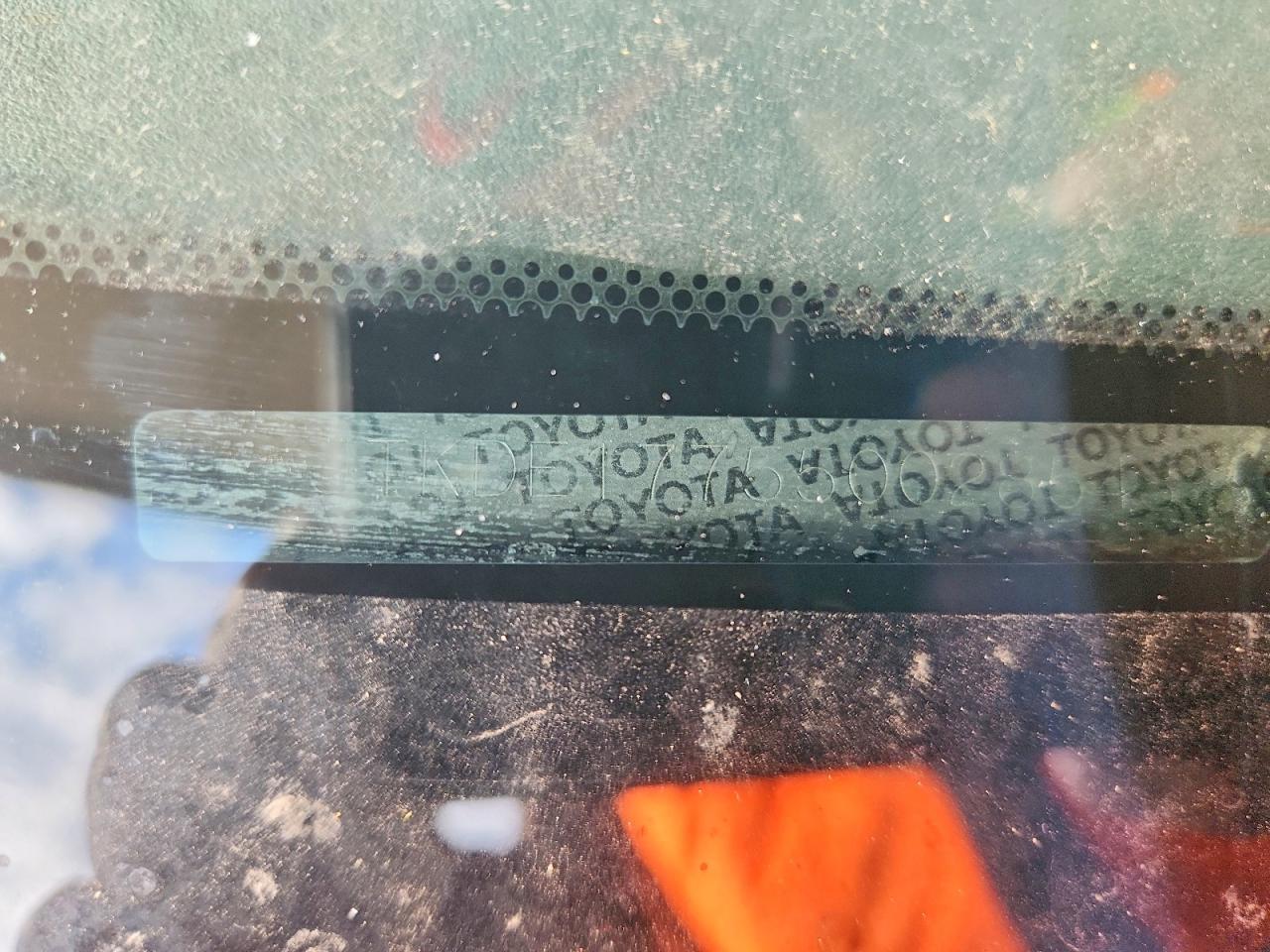 2005 TOYOTA SCION