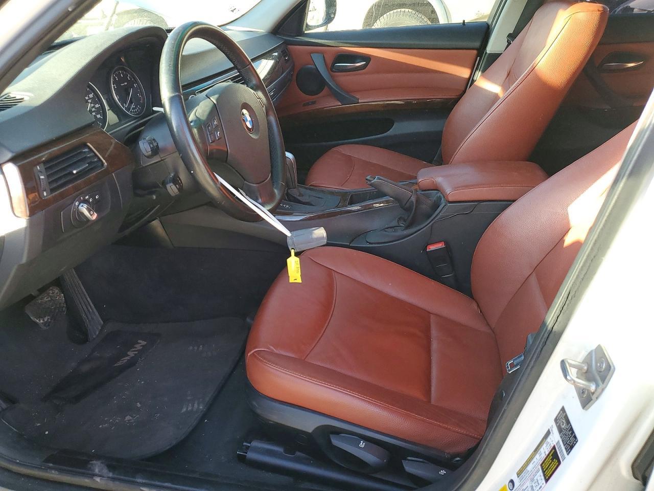2011 BMW 3 SERIES