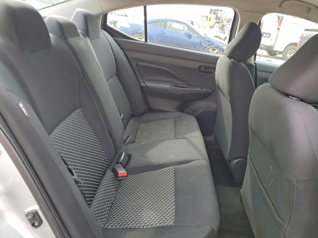 2021 NISSAN VERSA