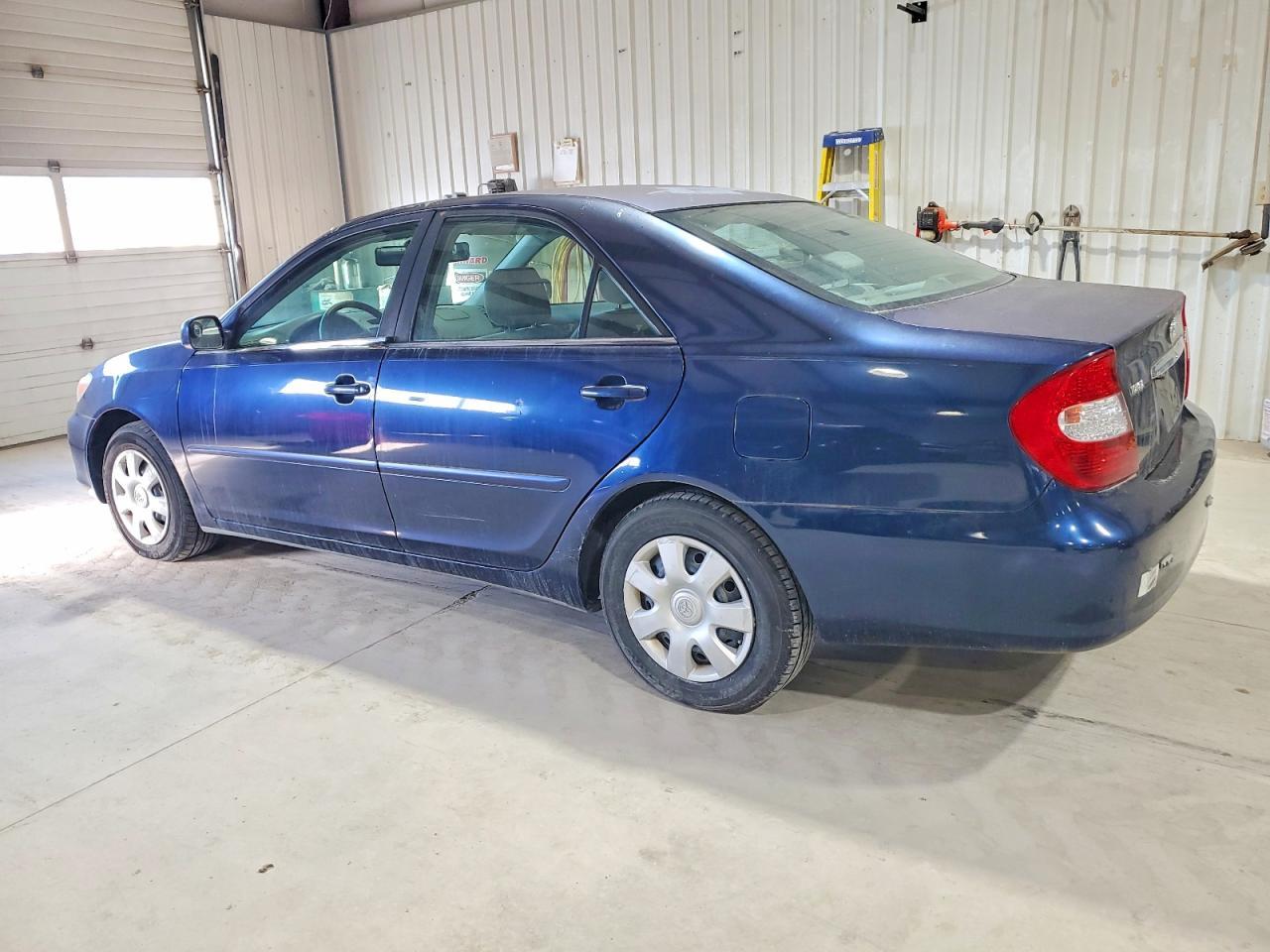 2002 TOYOTA CAMRY