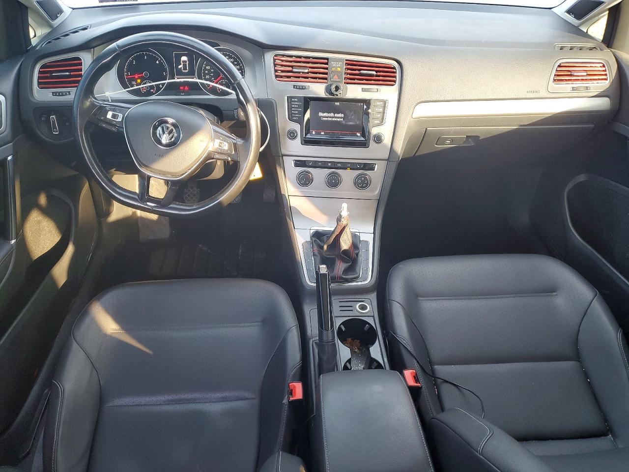 2015 VOLKSWAGEN GOLF