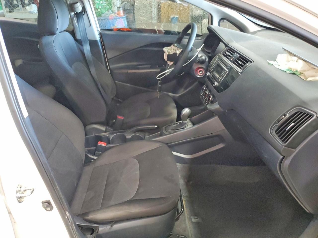 2016 KIA RIO