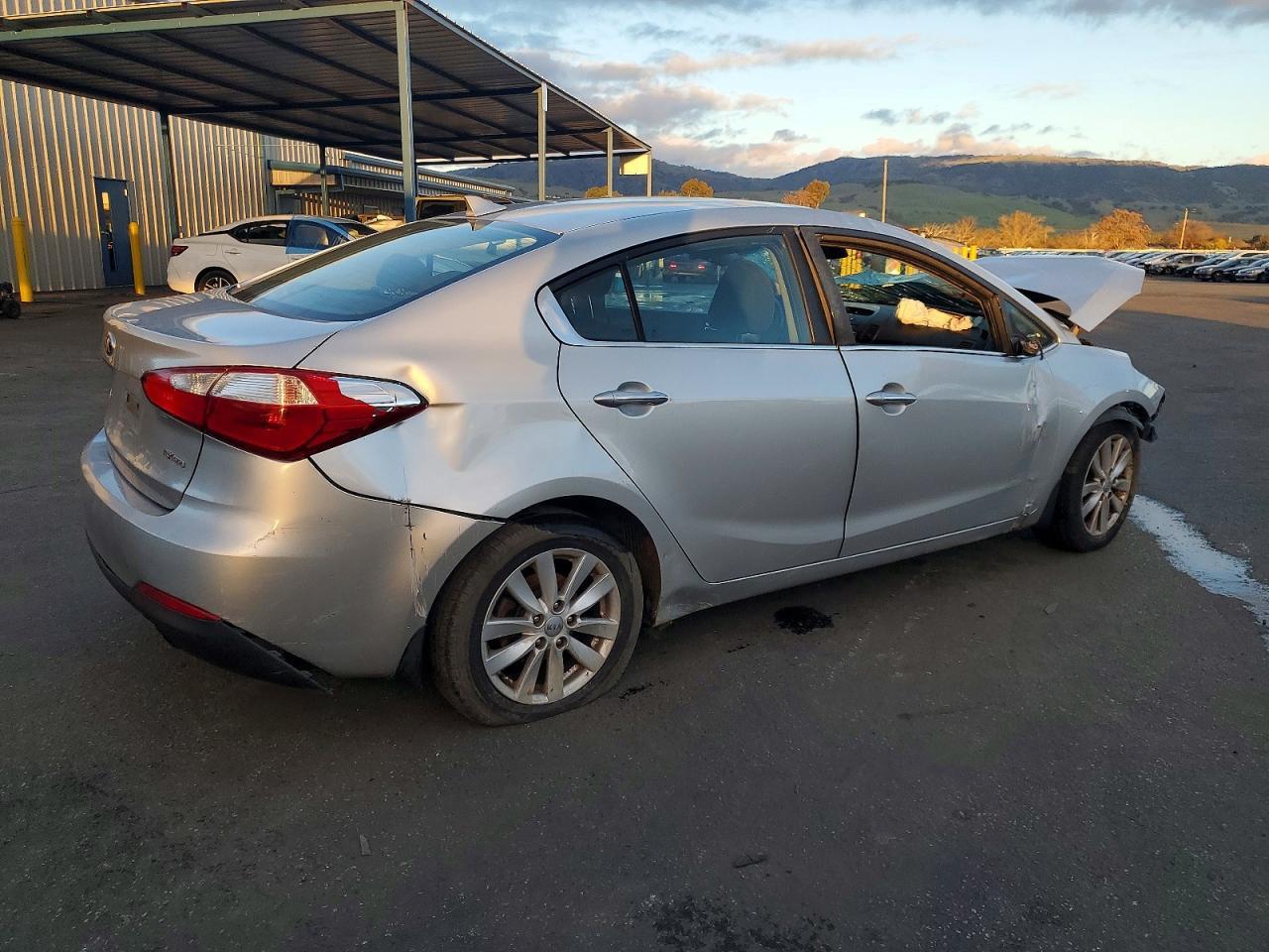 2014 KIA FORTE