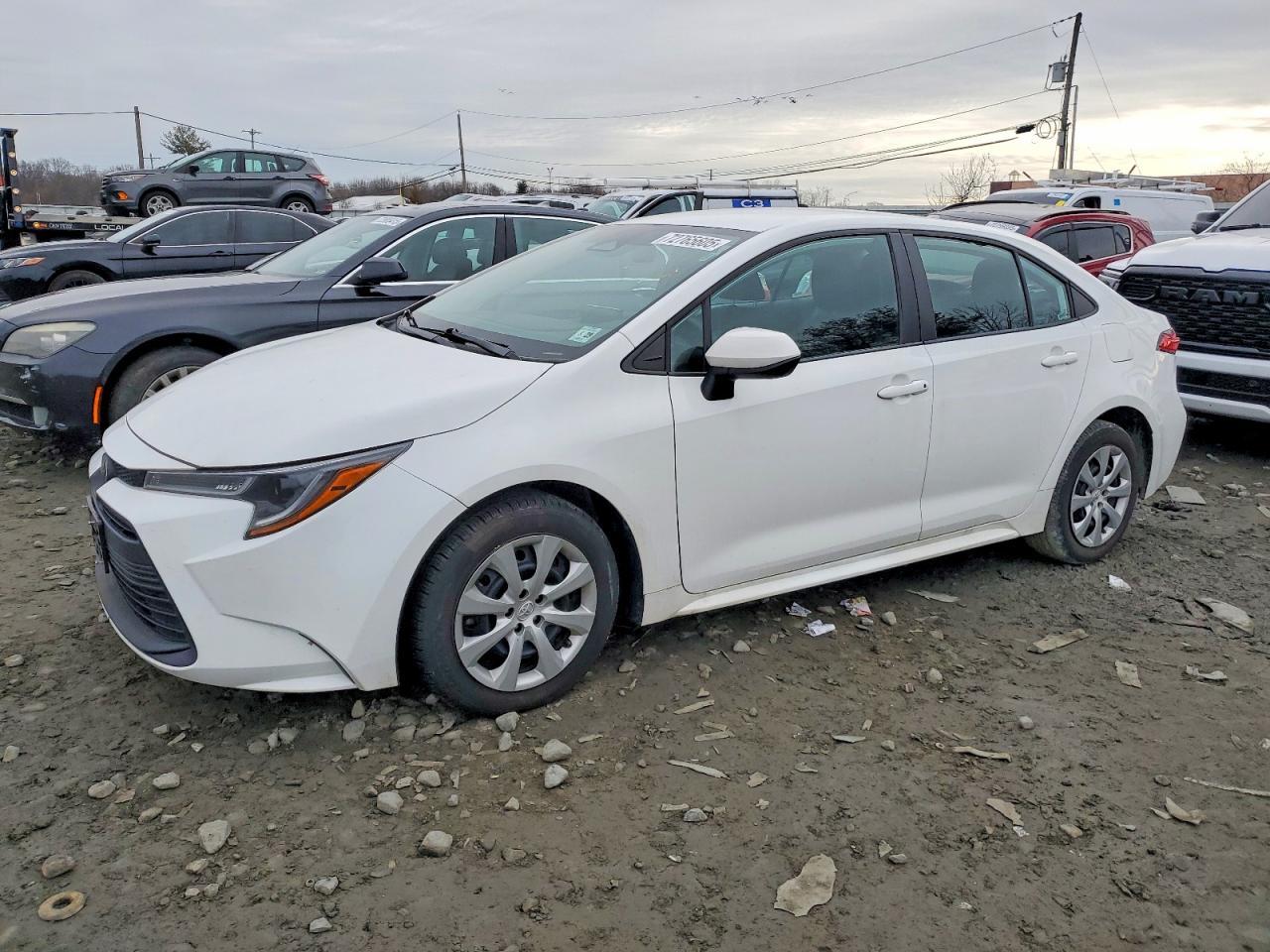 2024 TOYOTA COROLLA