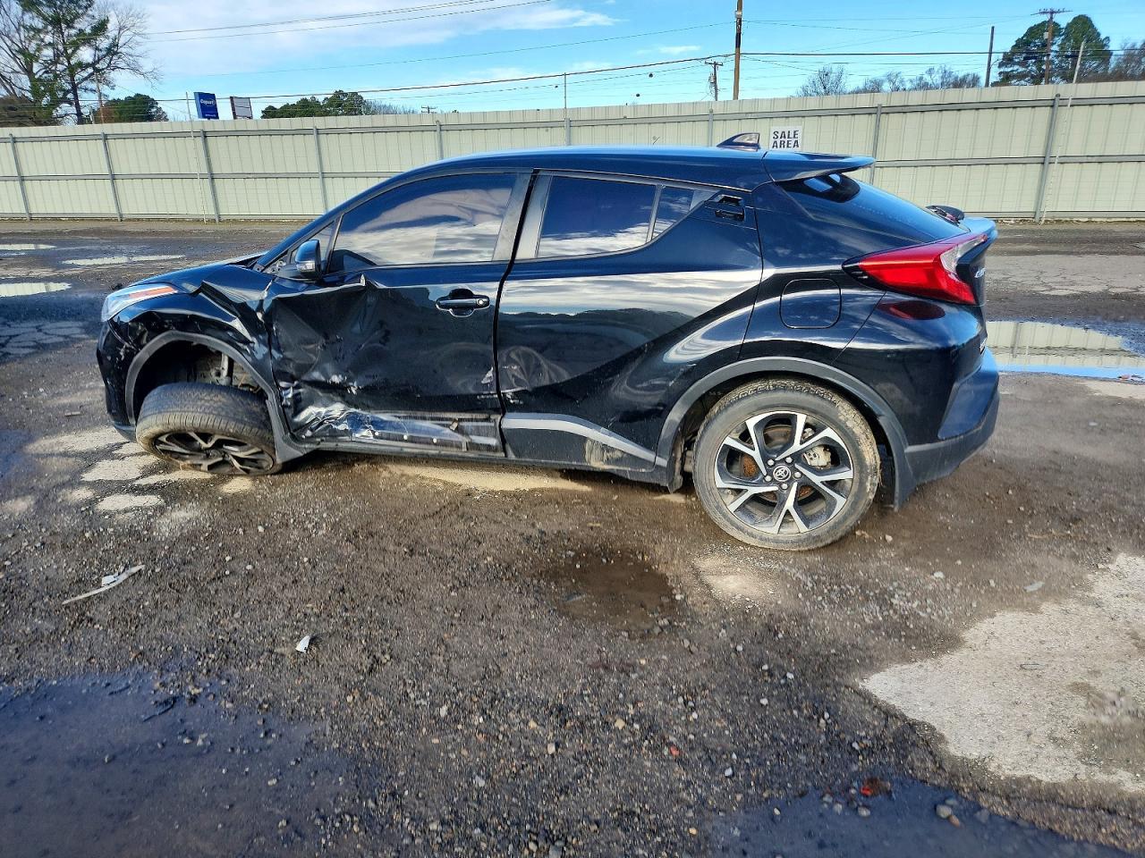 2022 TOYOTA C-HR