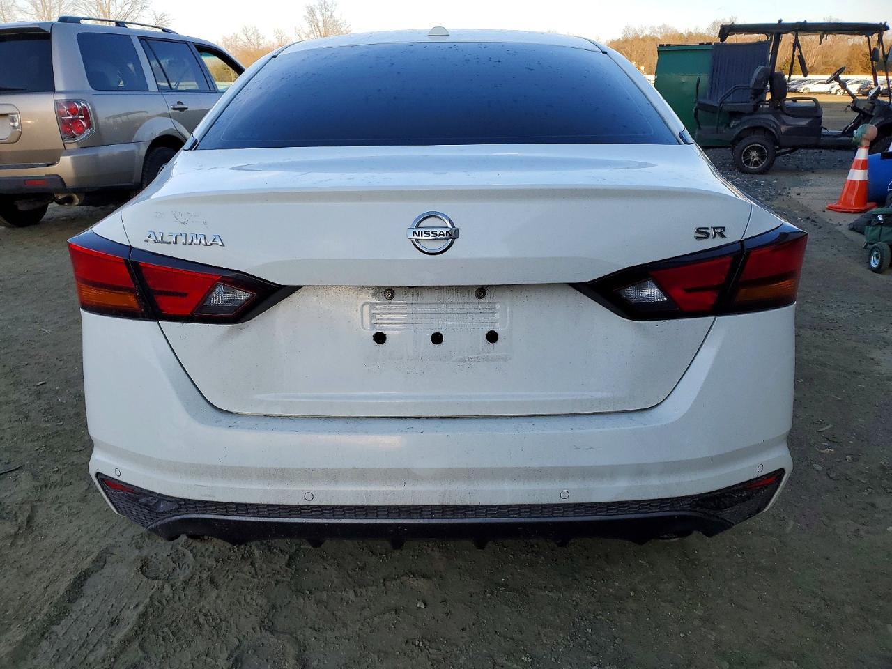 2022 NISSAN ALTIMA