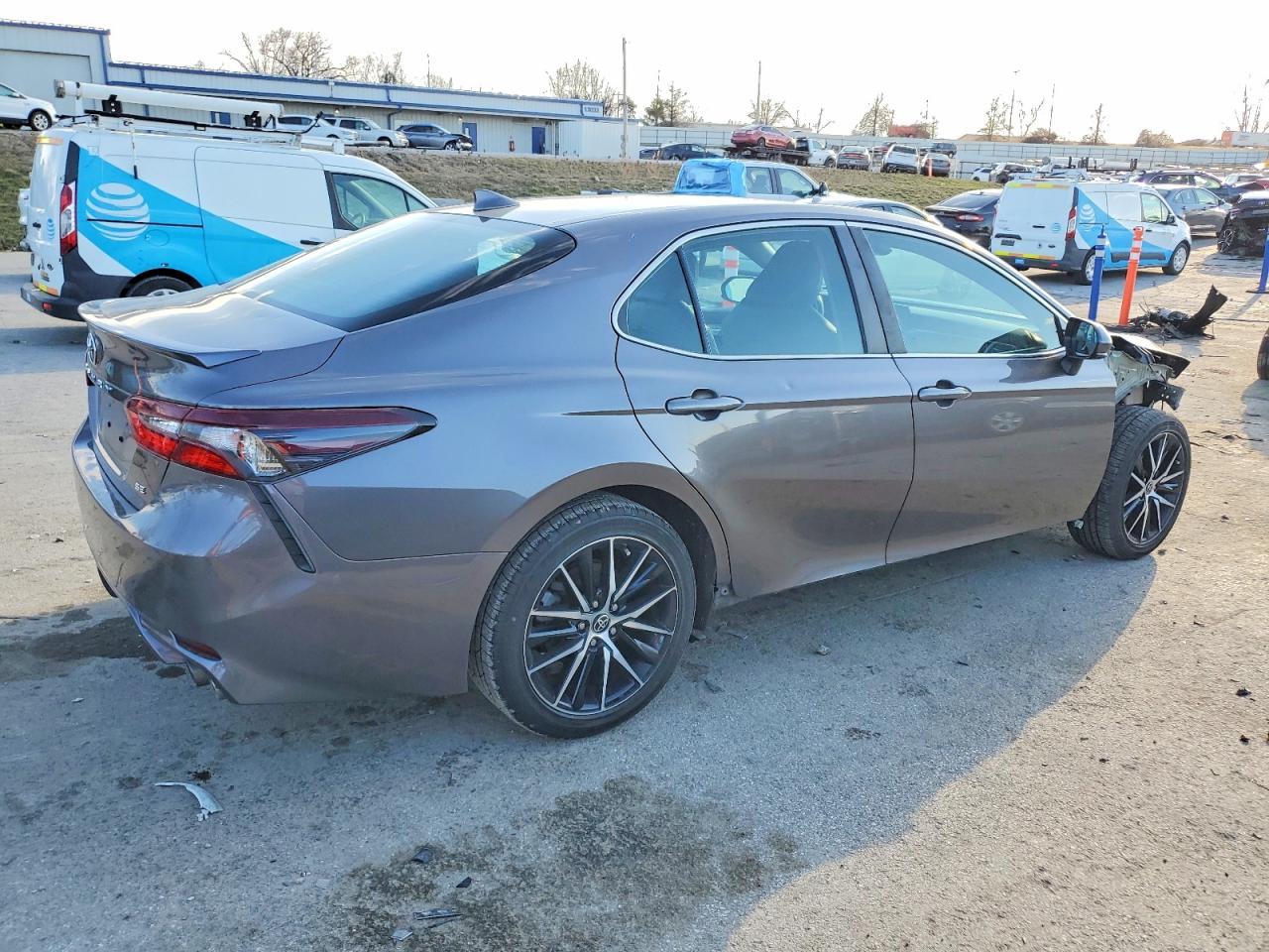 2021 TOYOTA CAMRY