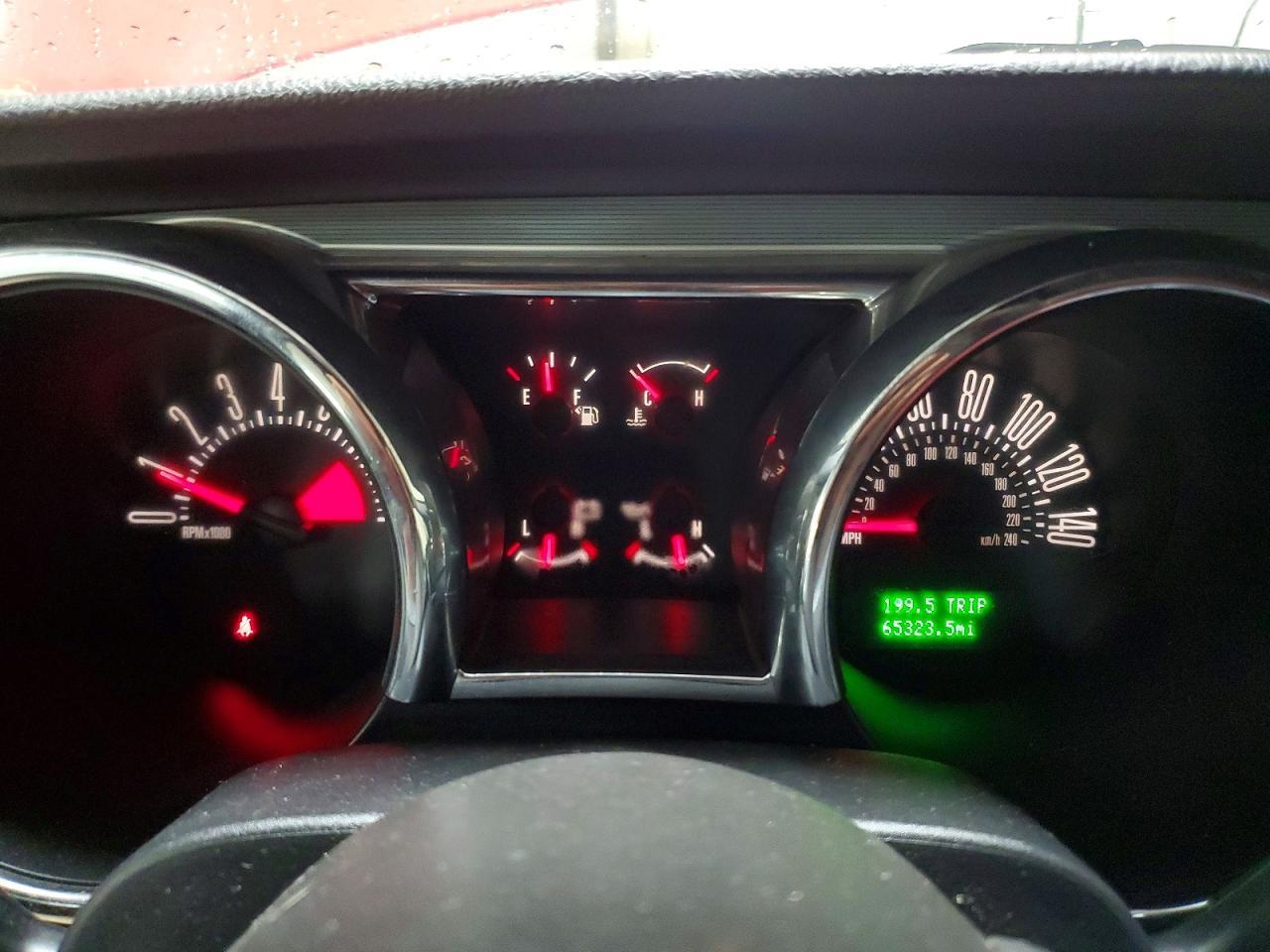 2005 FORD MUSTANG