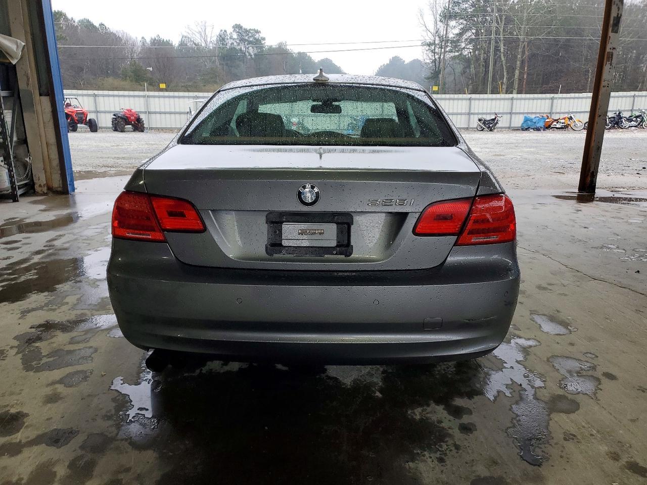 2012 BMW 3 SERIES