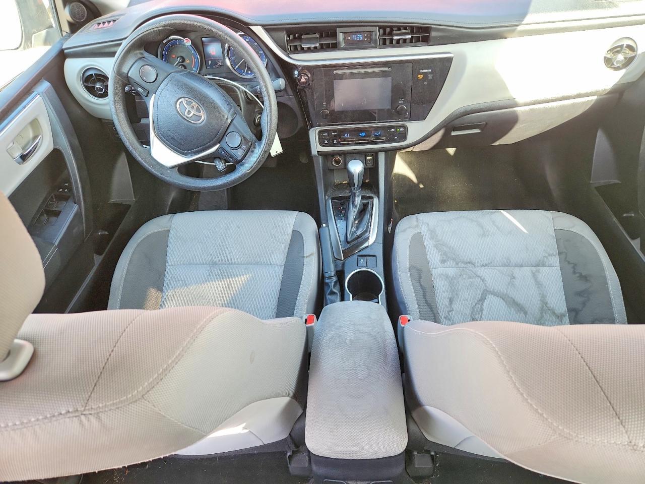 2017 TOYOTA COROLLA
