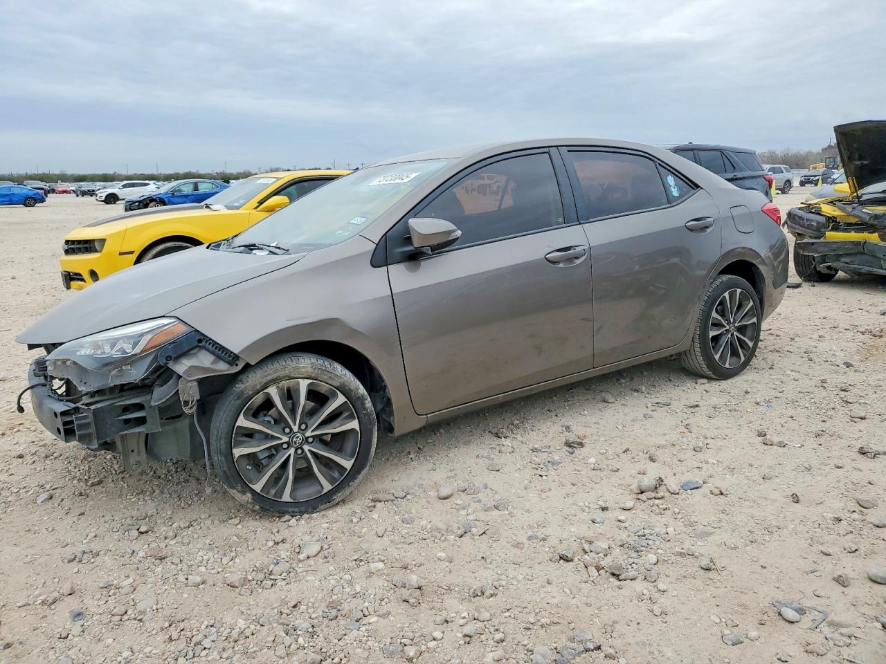 2017 TOYOTA COROLLA