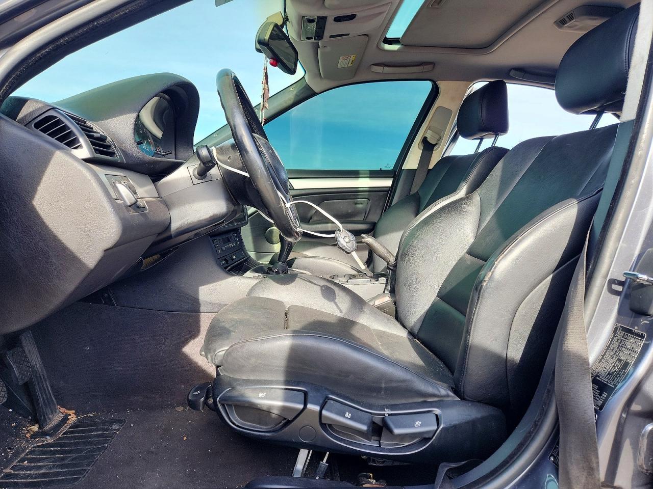 2002 BMW 3 SERIES