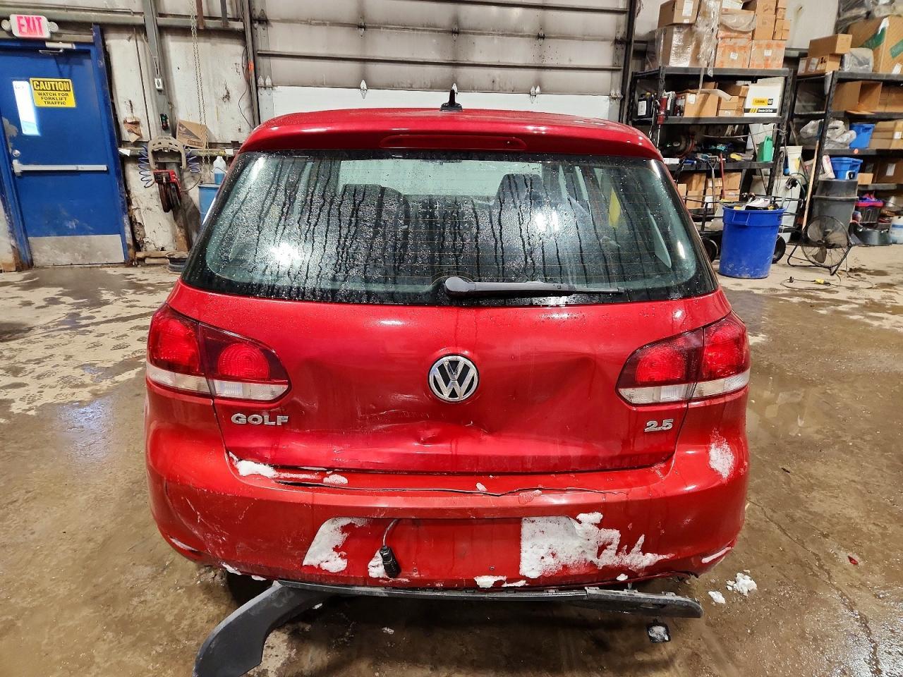 2011 VOLKSWAGEN GOLF