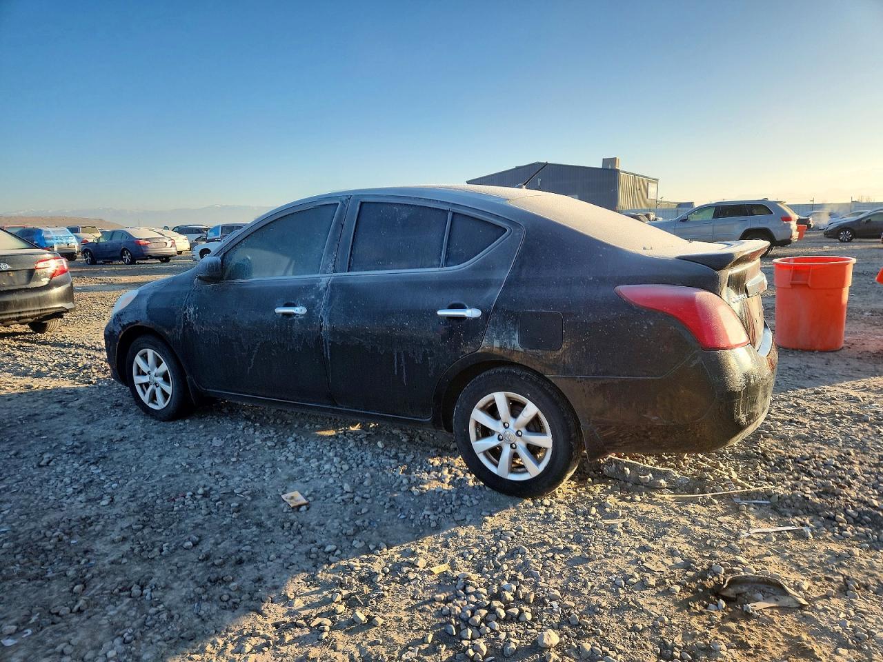 2013 NISSAN VERSA