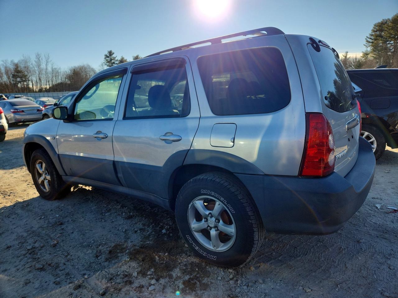 2005 MAZDA Tribute