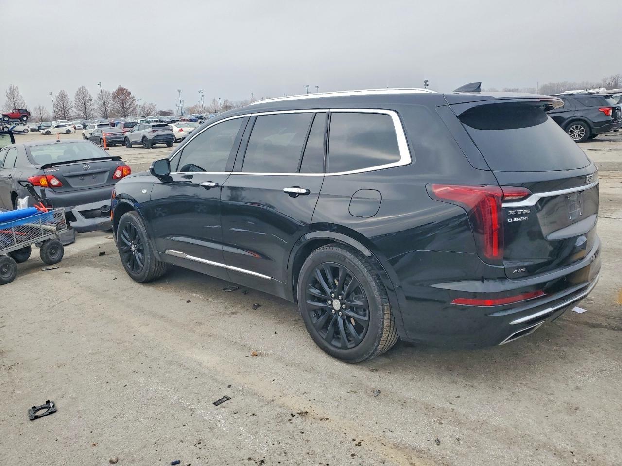 2021 CADILLAC XT6