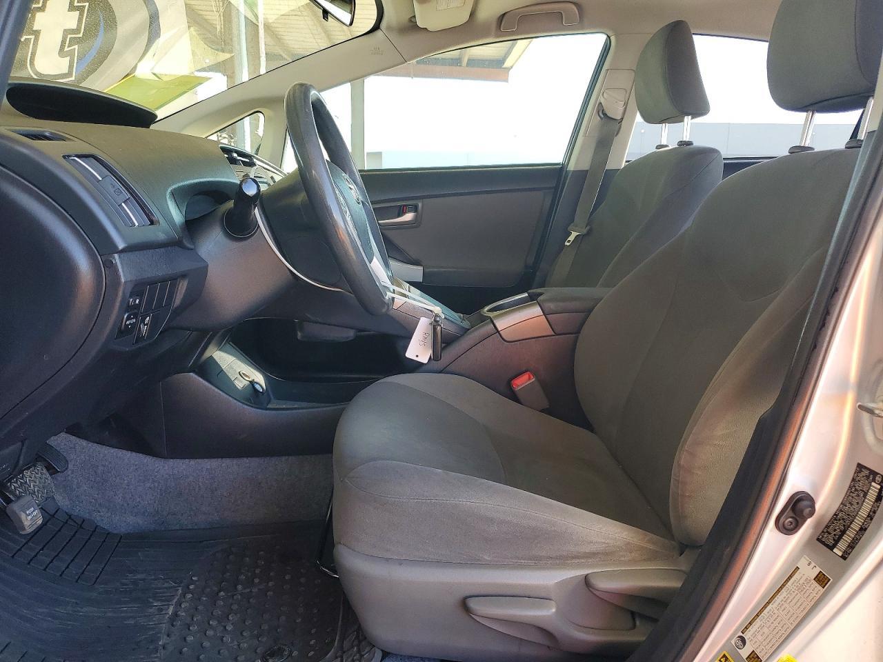 2012 TOYOTA PRIUS
