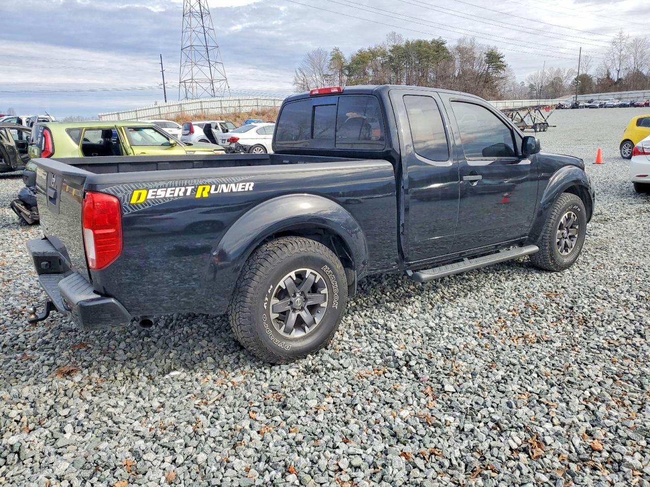 2014 NISSAN Frontier